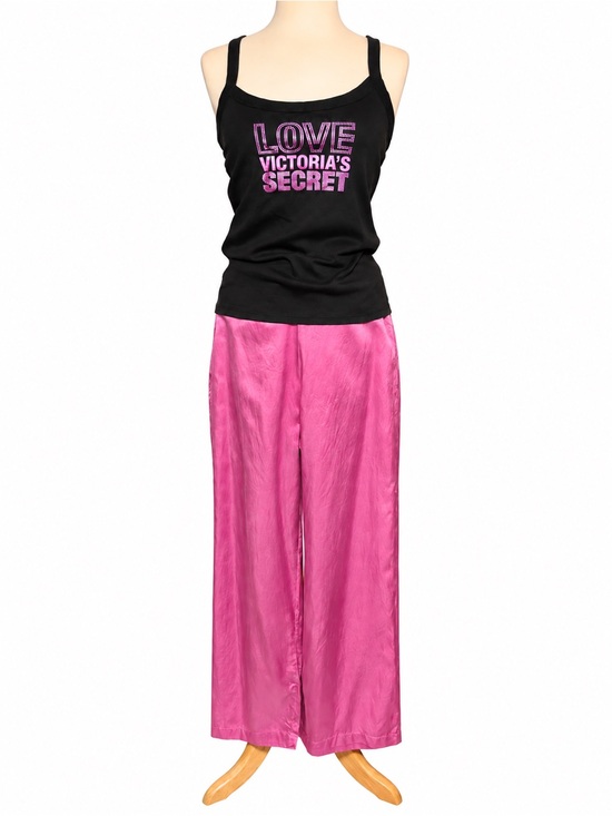 Victoria's Secret Other - Victoria's Secret silk/cotton pajamas set